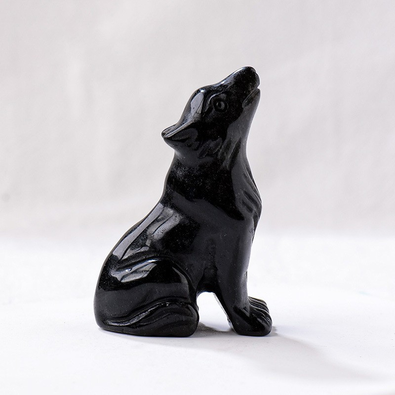 Natural crystal wolf cub carving piece, crystal, animal raw stone.