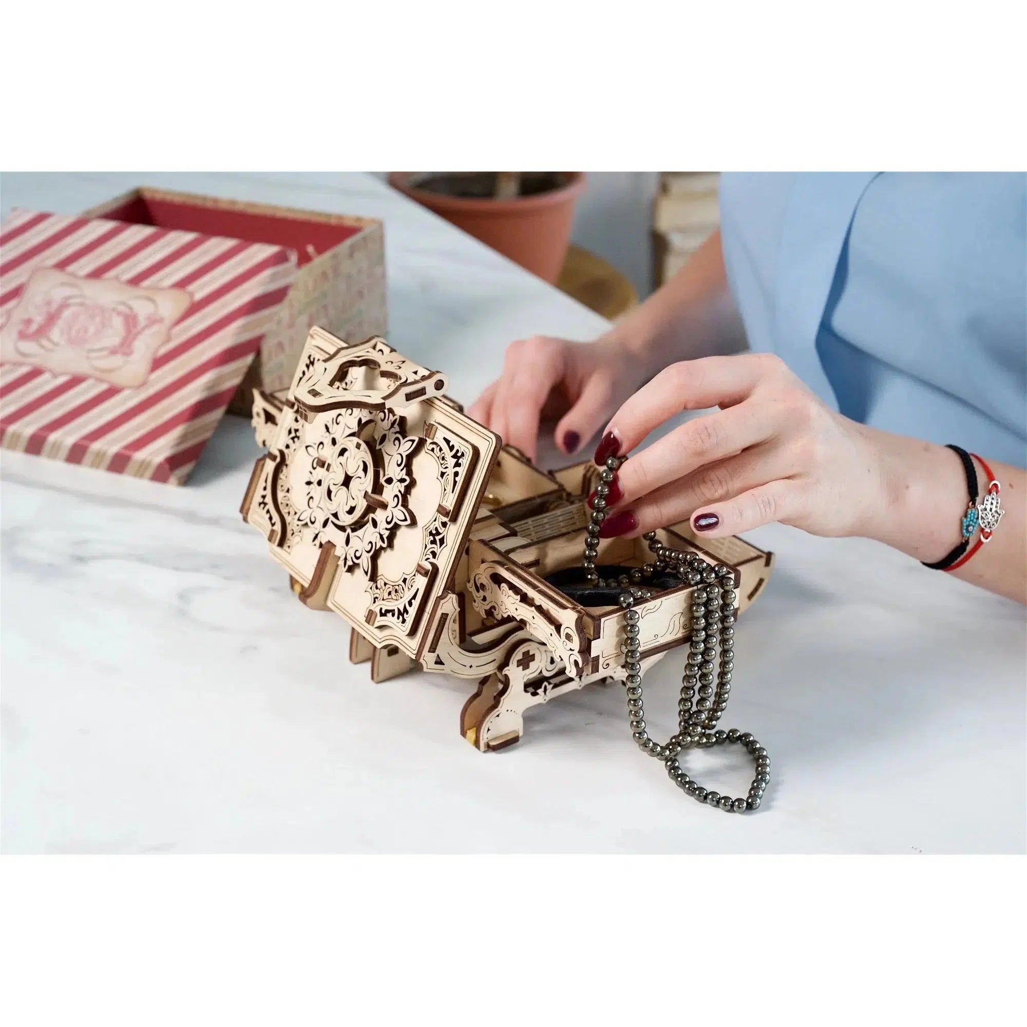 Antique Box 3D Wood Model Assembly Kit