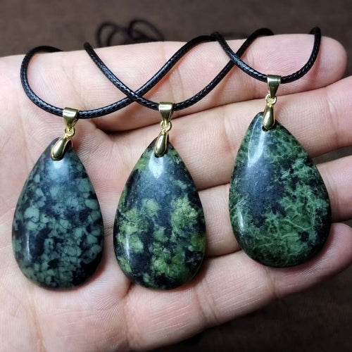 Jade Guardian Stone Pendant | Clairvoyant Crystals