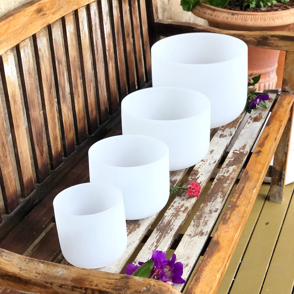 Set of 4 White Sound Therapy Bowls
