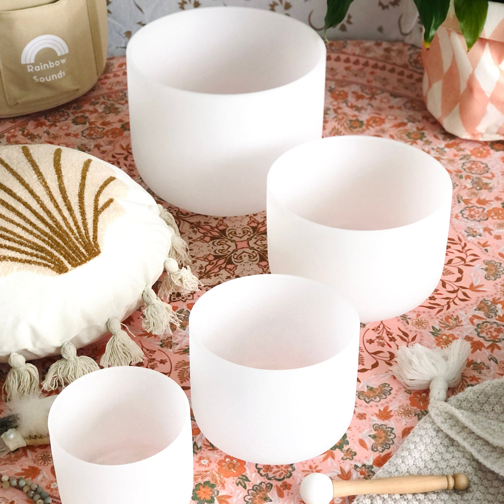 Set of 4 White Sound Therapy Bowls